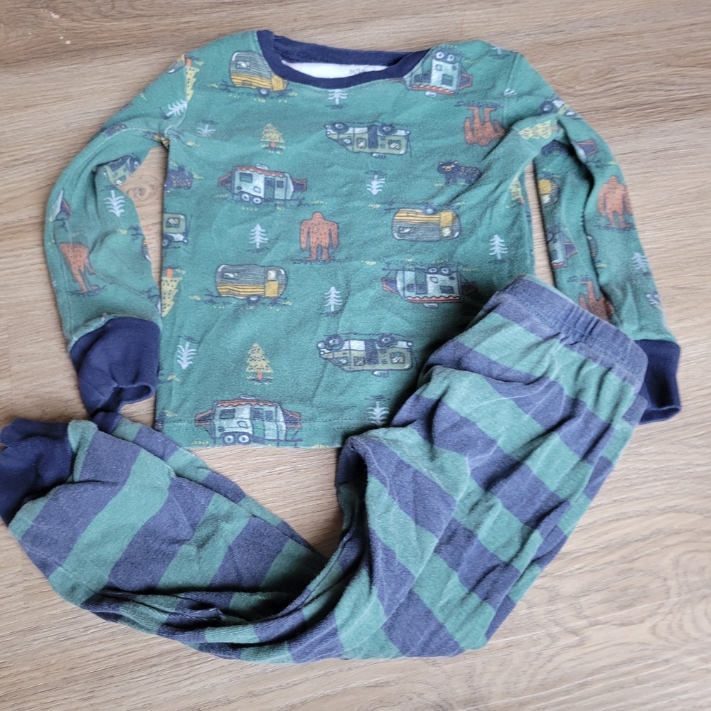 Carter's Pajamas Boys 3T Green Bigfoot Camping Snug Fit Cotton 2PC Sleep Set